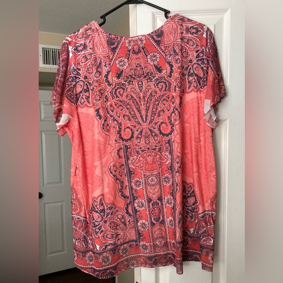 JM short sleeve flowing top - Picture 3 of 3